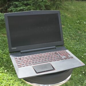 Lenovo Legion Y520-15IKBN